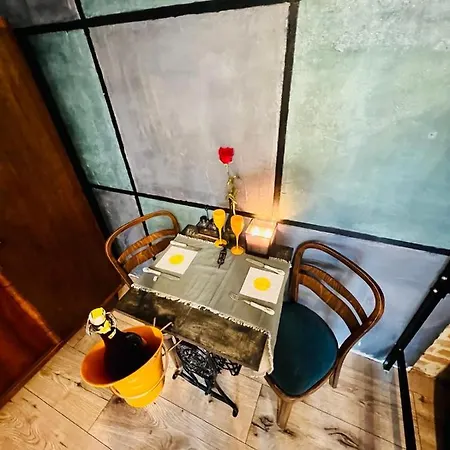 公寓 Centrum Pociag Do Monciaka